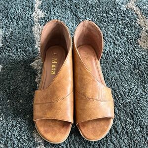 Women's Mata Tan Sandals